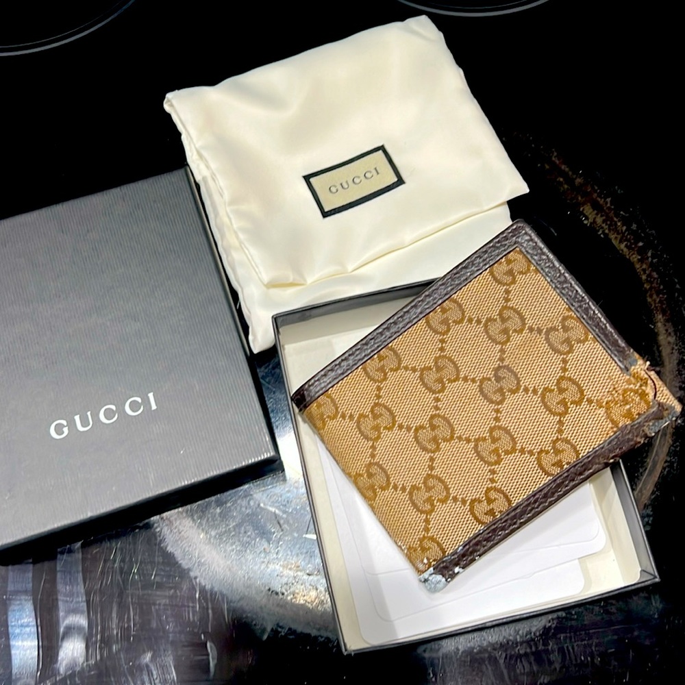 Gucci Trifold wallet Mens